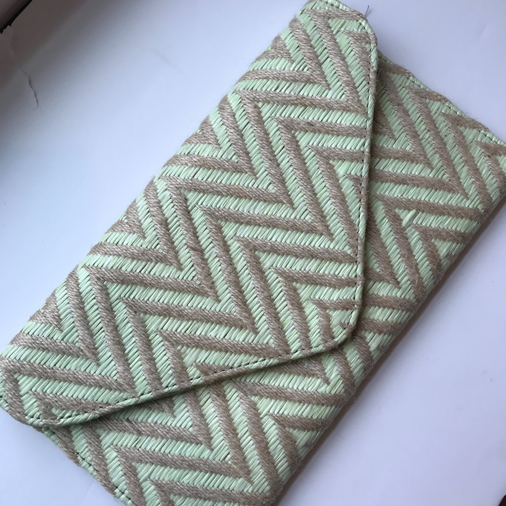 chevron clutch
